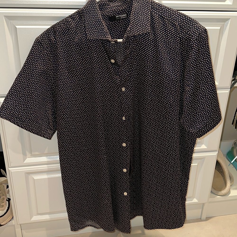 Men’s Murano button shirt size large navy blue